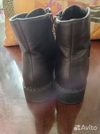 Ботинки для девочек 36раз