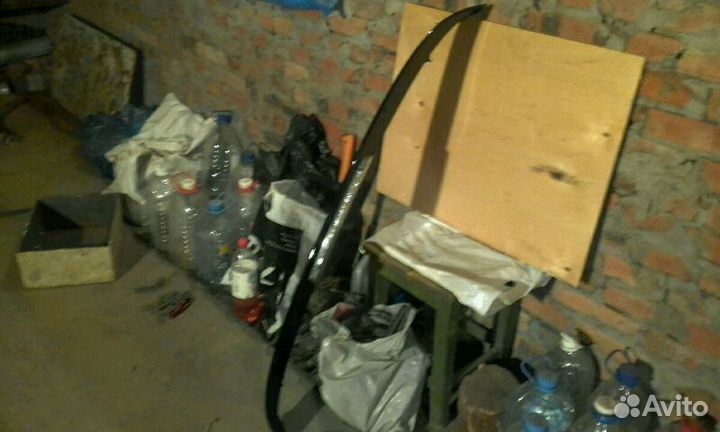 Спойлер крышки багажника Ситроен с4