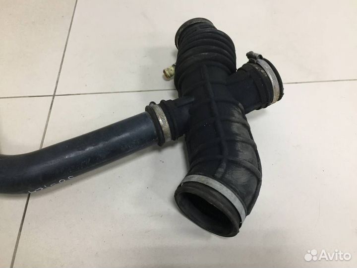 Патрубок воздушного фильтра Daewoo Nexia N150 2008