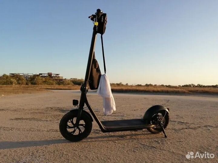 Электросамокат iconbit kick scooter trident 120