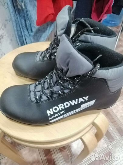 Лыжные ботинки 40 размер