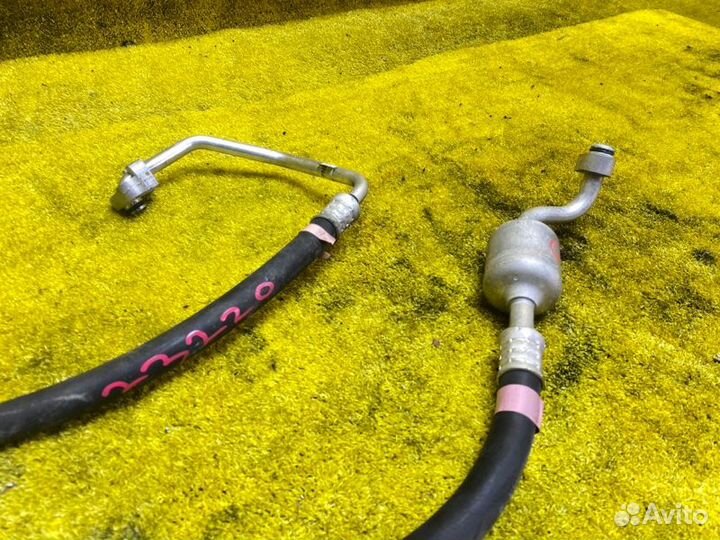 Трубки кондиционера передние Toyota Avensis