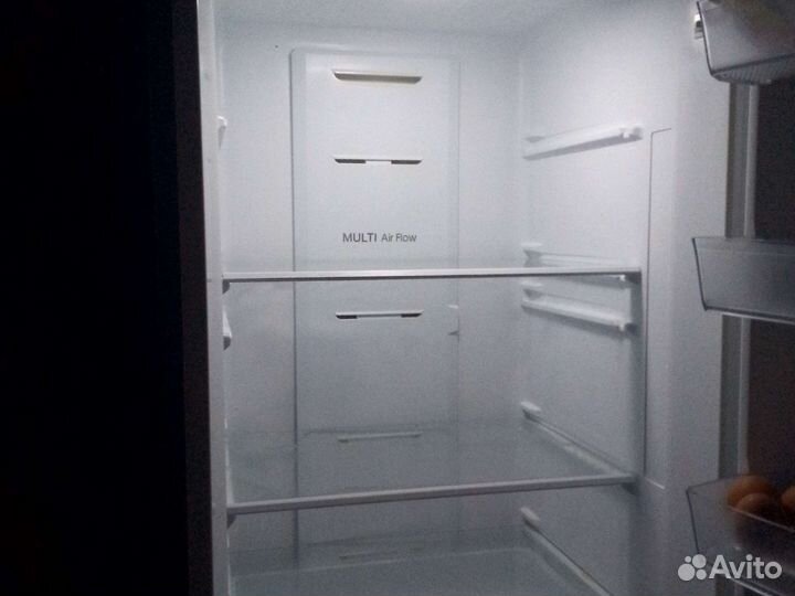 Холодильник dexp B530BMA