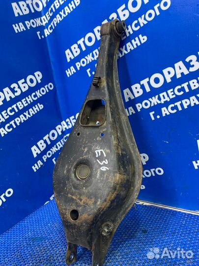 Задний рычаг под пружину Bmw E36 седан 1996