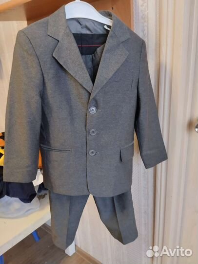 Брючный костюм на мальчика