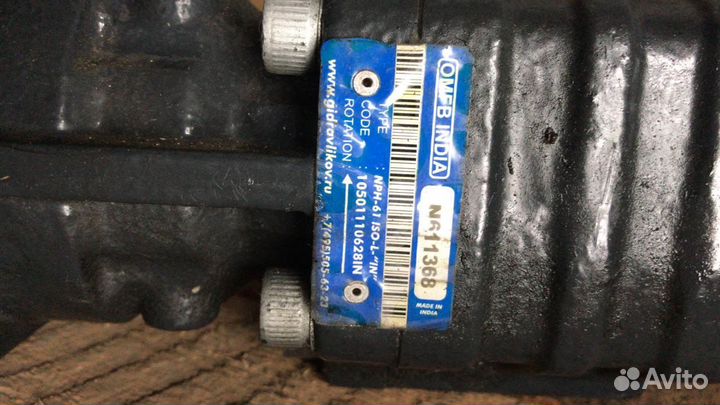 Насос шестеренчатый NPH-61 ISO левый omfb