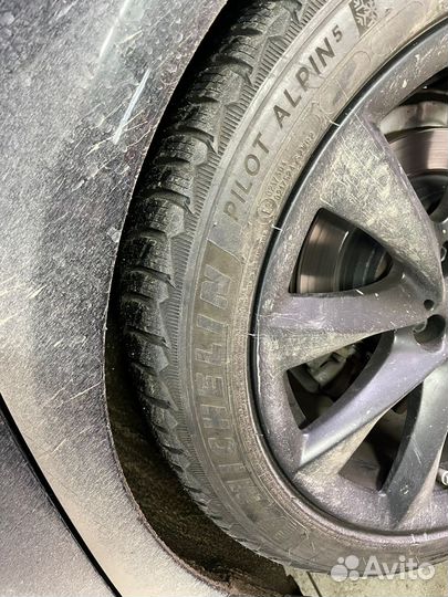 Michelin Alpin 5 225/45 R18