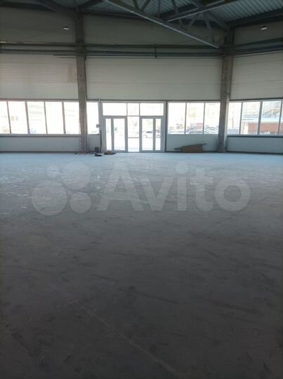 Торговая площадь, 1500 м²