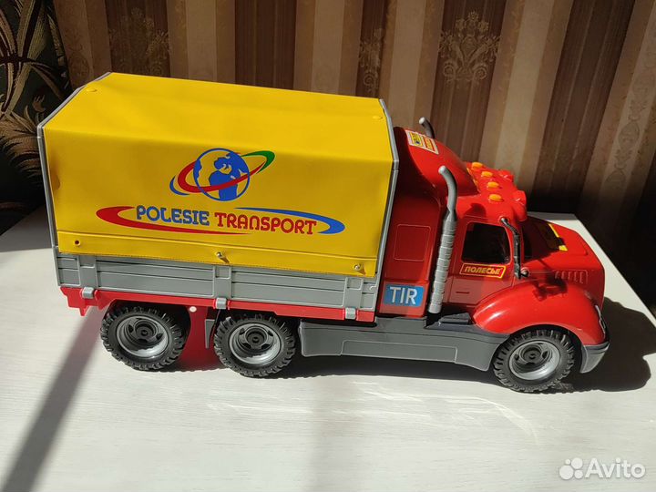 Игрушечный грузовик с тентом Полесье (wader)