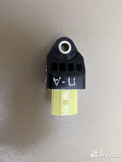 Кнопки, датчики Toyota RAV4