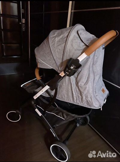 Прогулочная коляска carrello astra