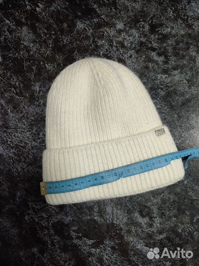 Шапки новые