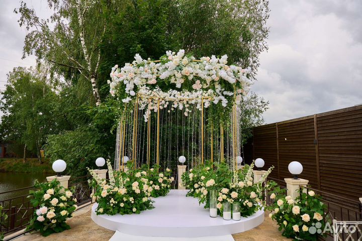Свадебная арка-ротонда в аренду под ключ