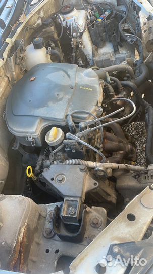 Продам мотор K7j 1.4 рено логан,симбол,канго