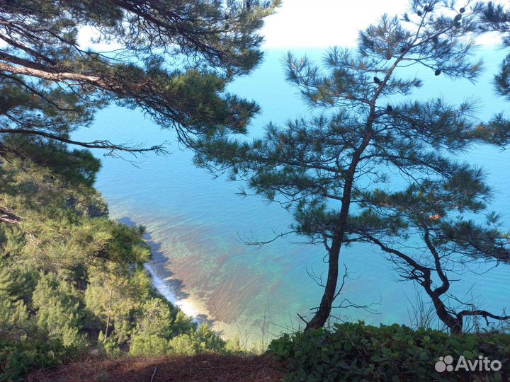 Сосновка, Голубая бездна,Скала парус,Сухогруз Рио