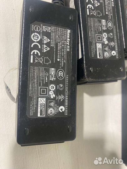 Блок питания для ноутбука 19v, 2.1A