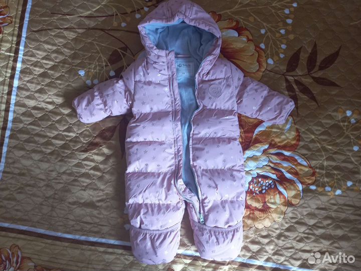 Зимний комбинезон для девочки