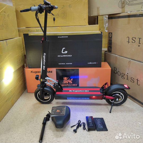 Электросамокат Kugoo m4