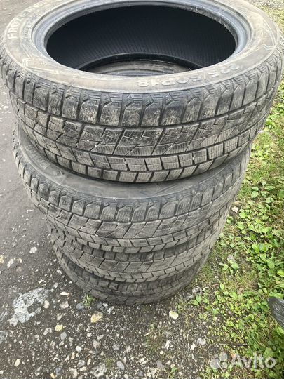 Foman Frozenero W766 225/50 R18