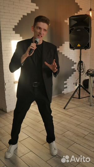 Диджей DJ, Цветомузыка, Дым, Холодные фонтаны