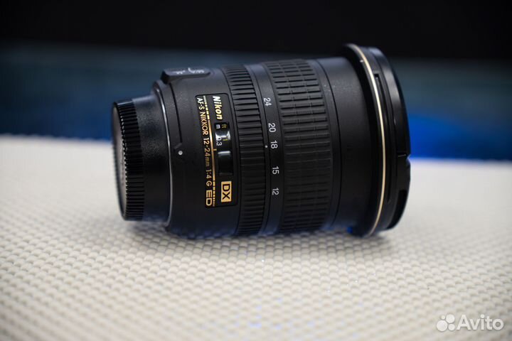 Объектив Nikon 12-24mm F4G ED-IF AF-S DX Zoom-Nikk