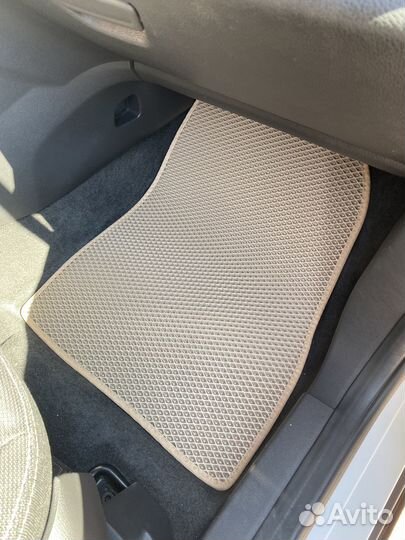 Оригинальные автомобильные коврики EVA