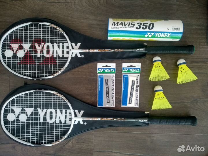 Ракетки для бадминтона yonex
