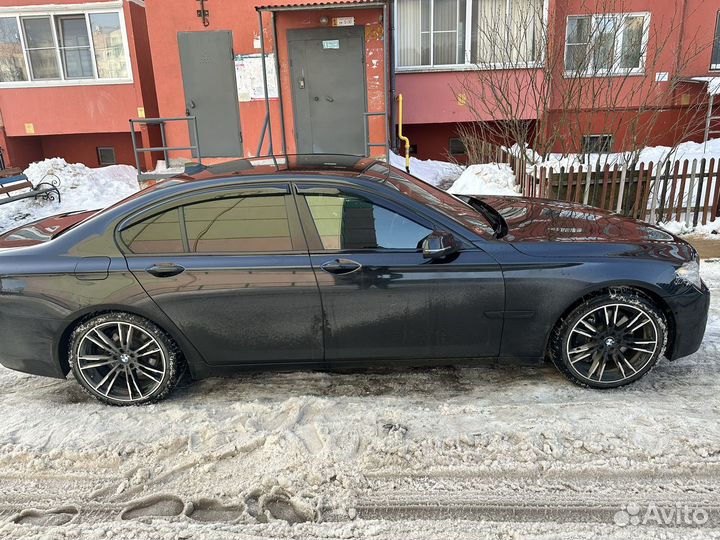 BMW 7 серия 3.0 AT, 2013, 160 000 км