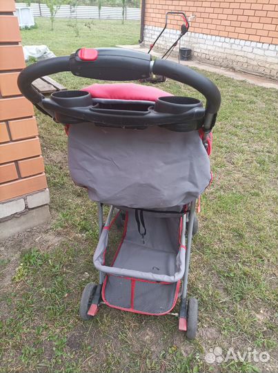 Продам прогулочную коляску