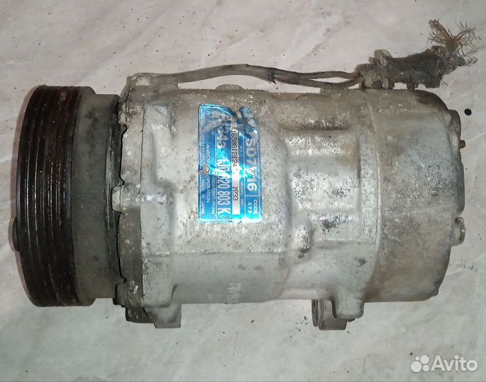 Компрессор кондиционера Skoda Octavia tour