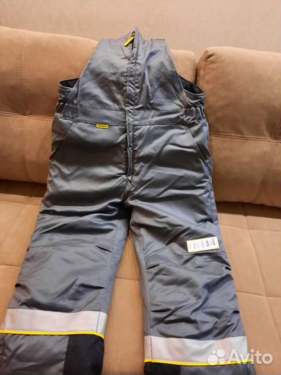 Зимний комбинезон (спецодежда)