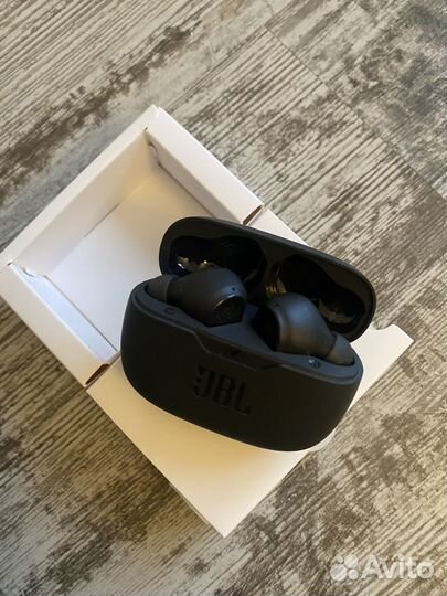Блютуз наушники JBL