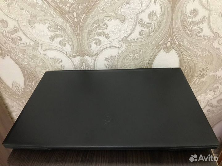 Игровой ноутбук MSI Katana G76 11UC-679XRU