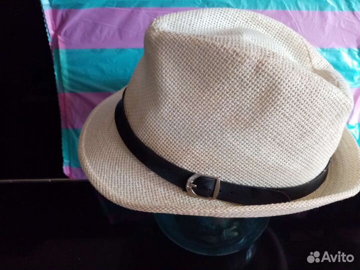 Шляпа женская соломенная