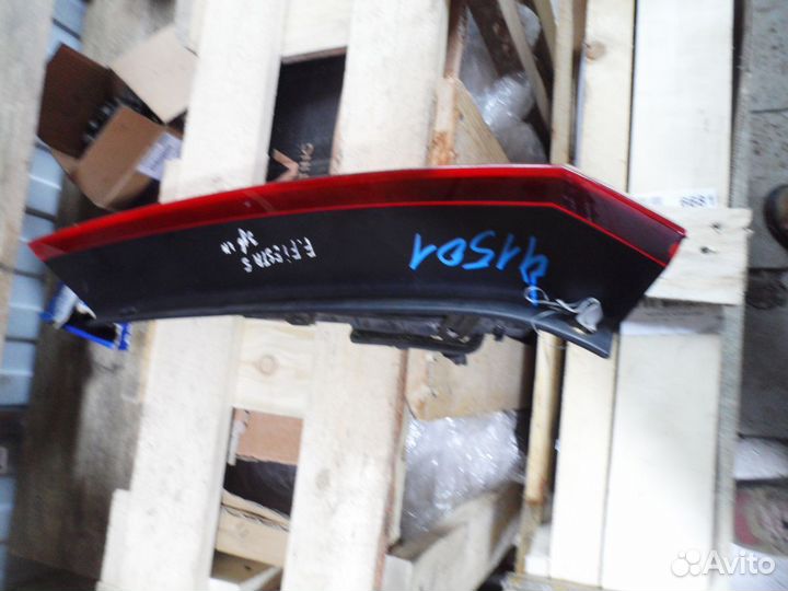 Фонарь задний правый Ford Fiesta 2003