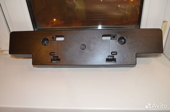 Площадка под номер Toyota Land Cruiser 200