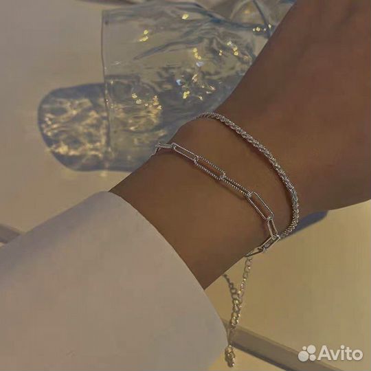 Набор женских браслетов