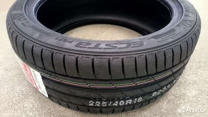 Kumho Ecsta PS71 225/40 R18 92Y