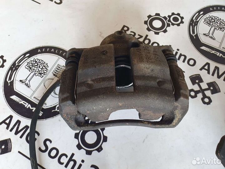 Суппорт тормозной передний правый Mercedes W169