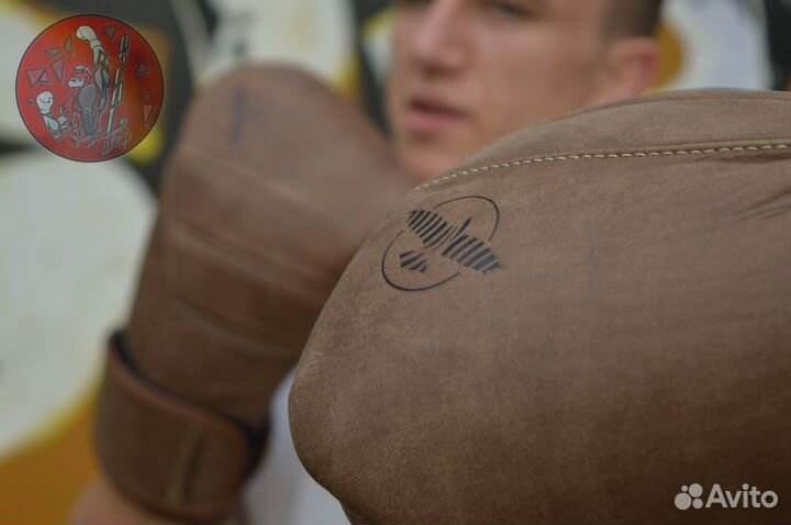 Боксерские перчатки Hayabusa T3 LX