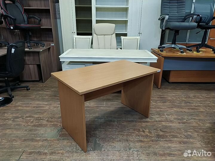 Стол письменный б/у 120х70х75 25мм 03408У-ббв