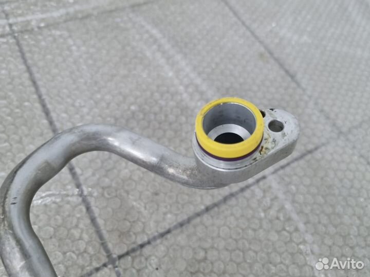 Трубка шланг кондиционера BMW X5 X6 E70 E71