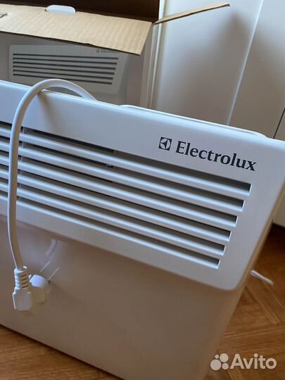 Обогреватель Electrolux, новый