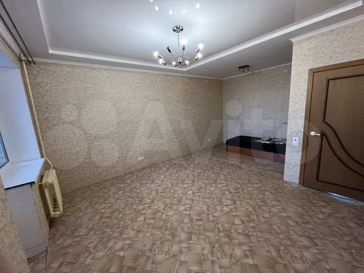 2-к. квартира, 75 м², 3/7 эт.
