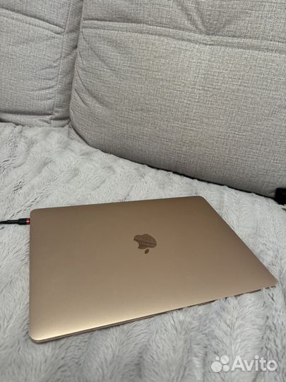 Apple macbook air 13 retina 2019 i5