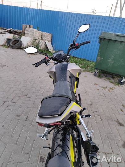 Мотоцикл Nitro 2 200