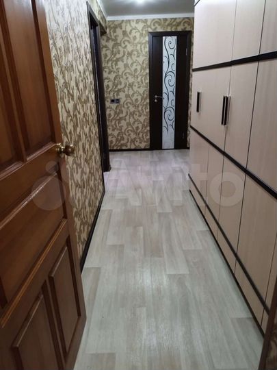 2-к. квартира, 55 м², 9/9 эт.