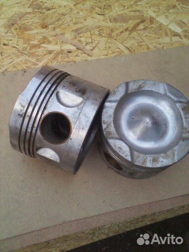 Поршень М 400