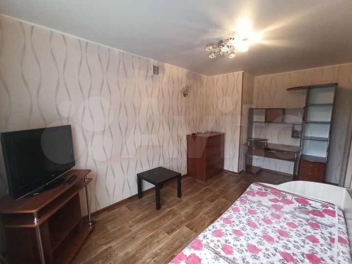 2-к. квартира, 43 м², 3/9 эт.