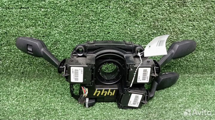 Блок подрулевых переключателей Bmw X5